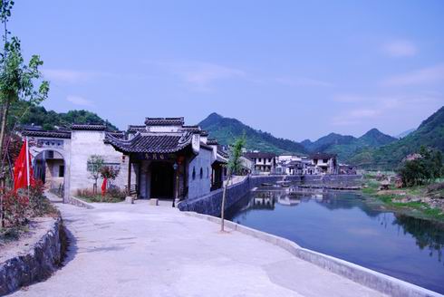 績(jī)溪太極湖村景區(qū)天氣